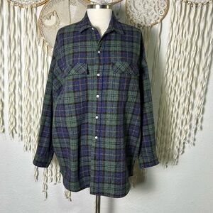 Frank & Eileen McLoghlin Utility Shirt in Green and Navy Plaid Size XS/S